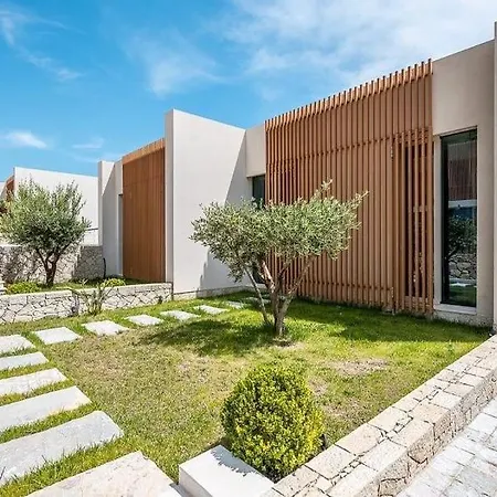 Vila 62b In Palase فيلة *