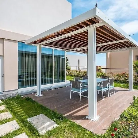 فيلة Vila 62b In Palase